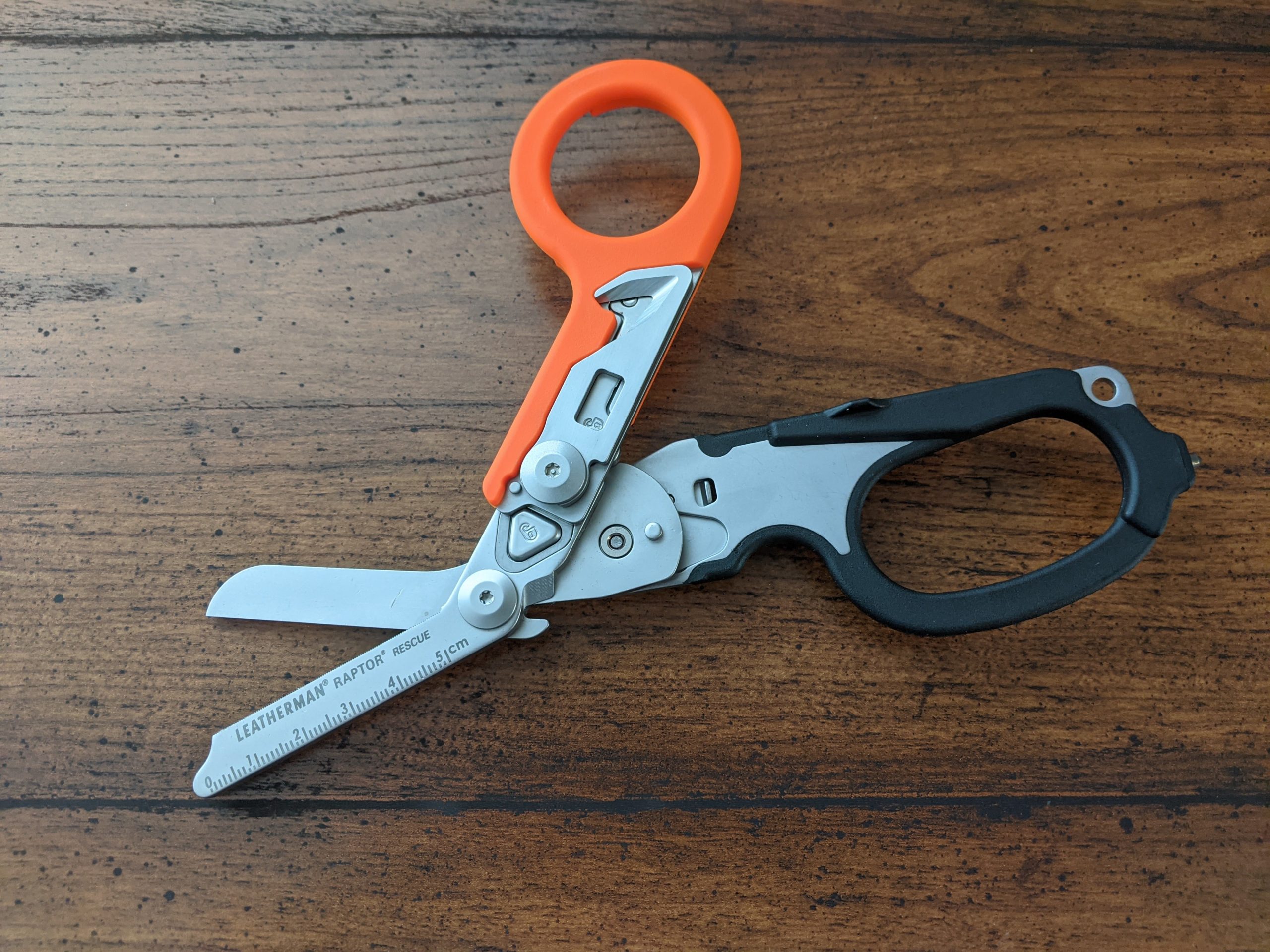 The Leatherman Raptor is the Best AmericanMade Trauma Shears GovX Blog